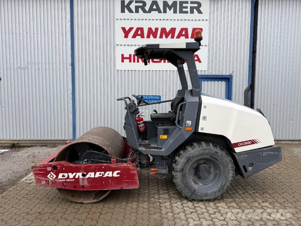 Dynapac CA 1300 D مداحل أحادية الأسطوانة