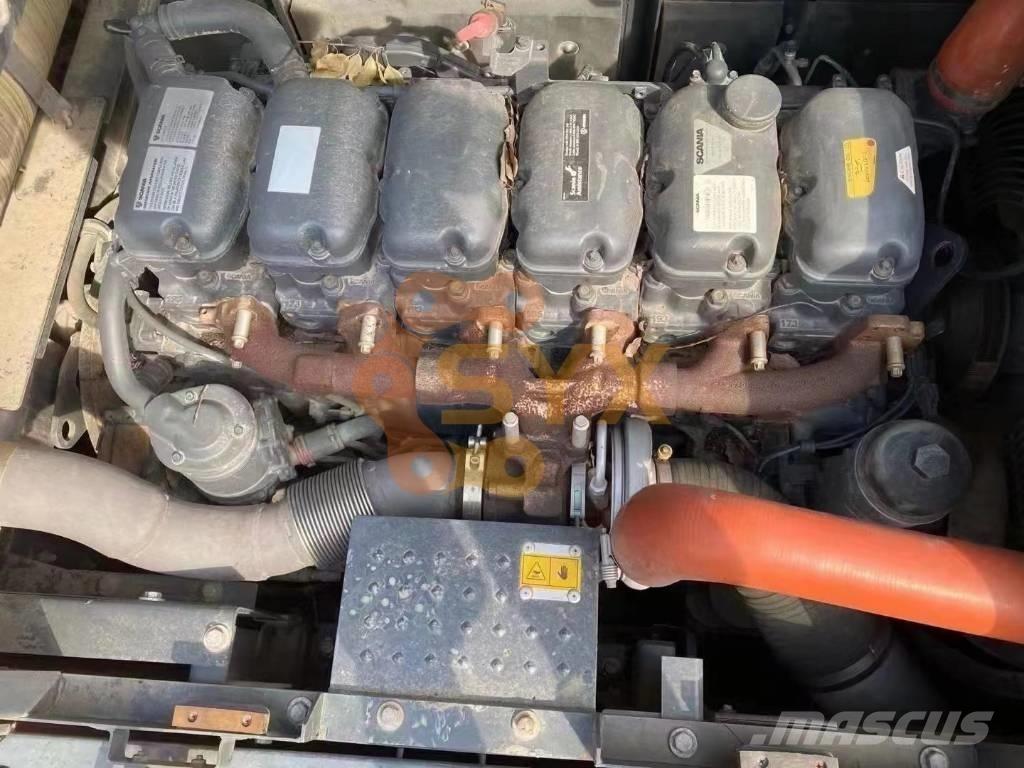 Doosan DX530 LC حفارات زحافة