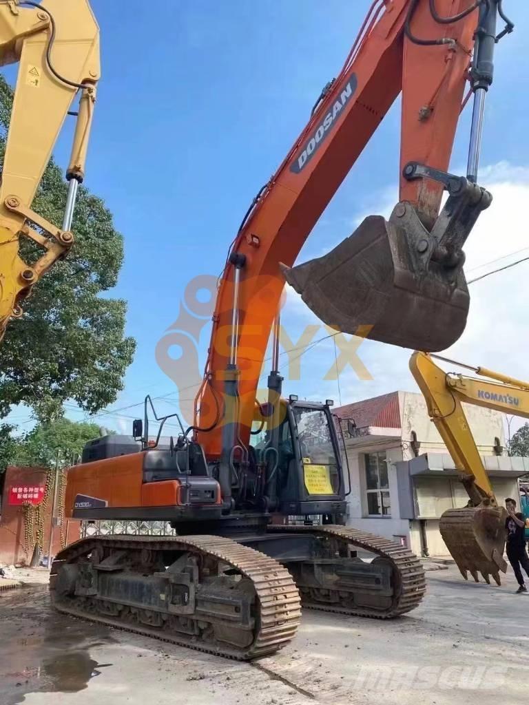 Doosan DX530 LC حفارات زحافة