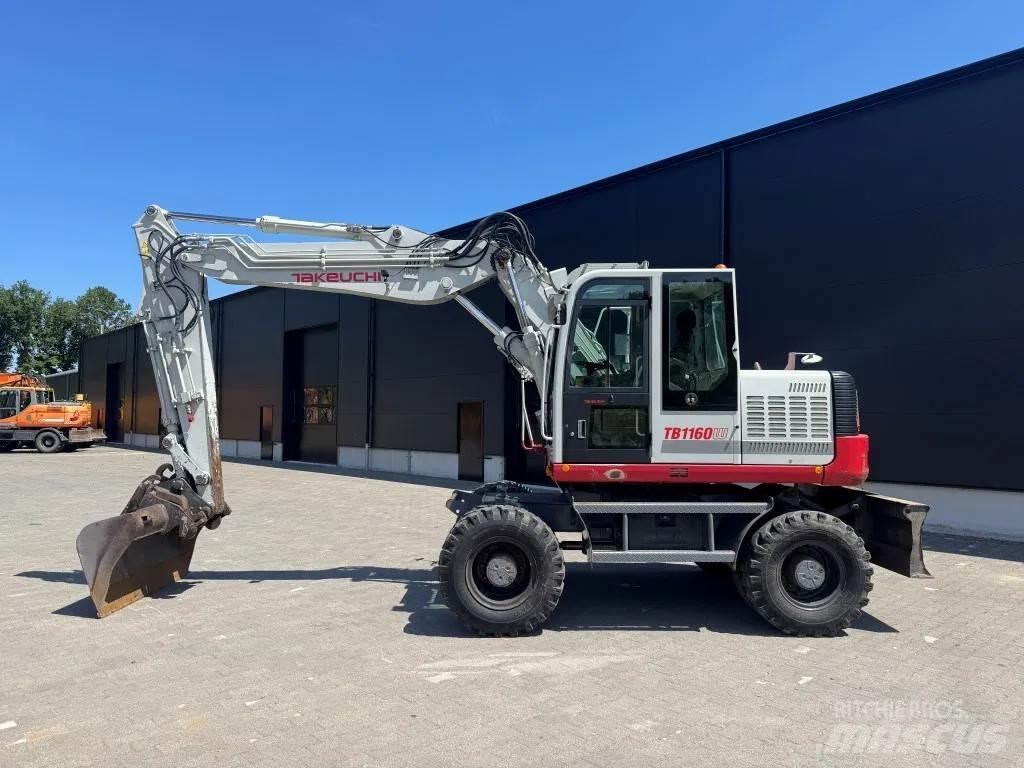 Takeuchi TB1160W حفارات بعجل