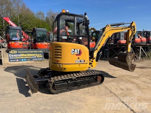 CAT 302.7 D CR حفارات صغيرة أقل من 7 طن (حفارات صغيرة)