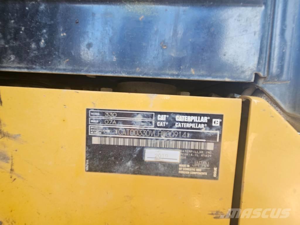 CAT 330 حفارات زحافة