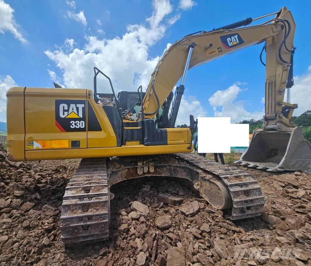 CAT 330 حفارات زحافة