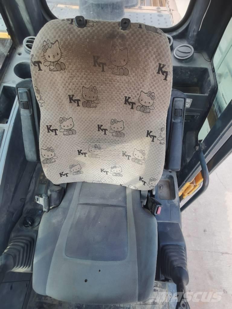 Hyundai R 275LC-9T حفارات زحافة