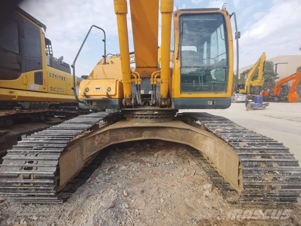 Hyundai R 275LC-9T حفارات زحافة