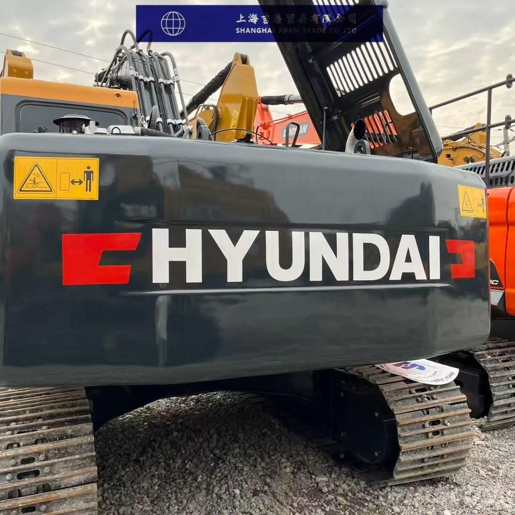 Hyundi HX220 حفارات زحافة
