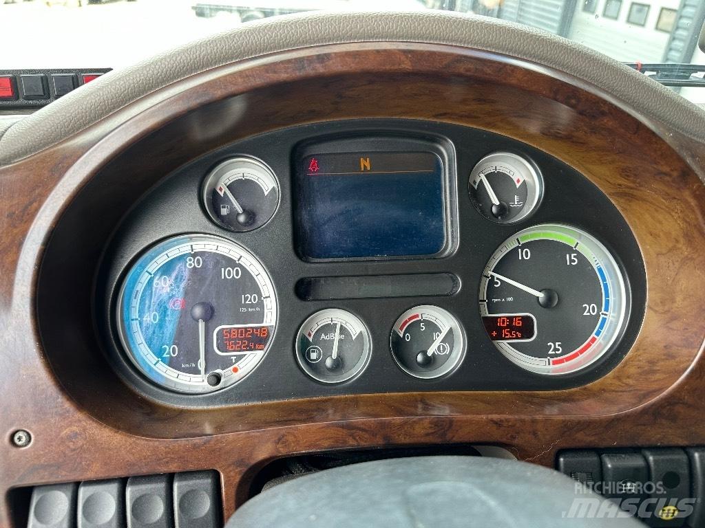 DAF XF105.410 8x2 شاحنات الرافعات الخطافية