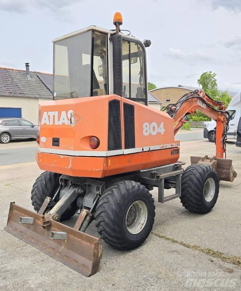 Atlas 804 M حفارات بعجل