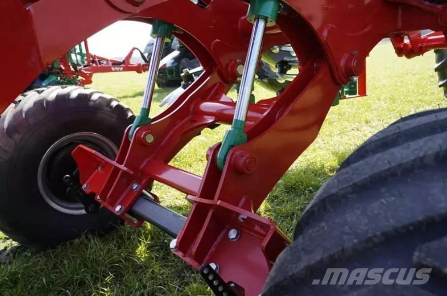 Agro-Masz FOX زحافات ساحقة