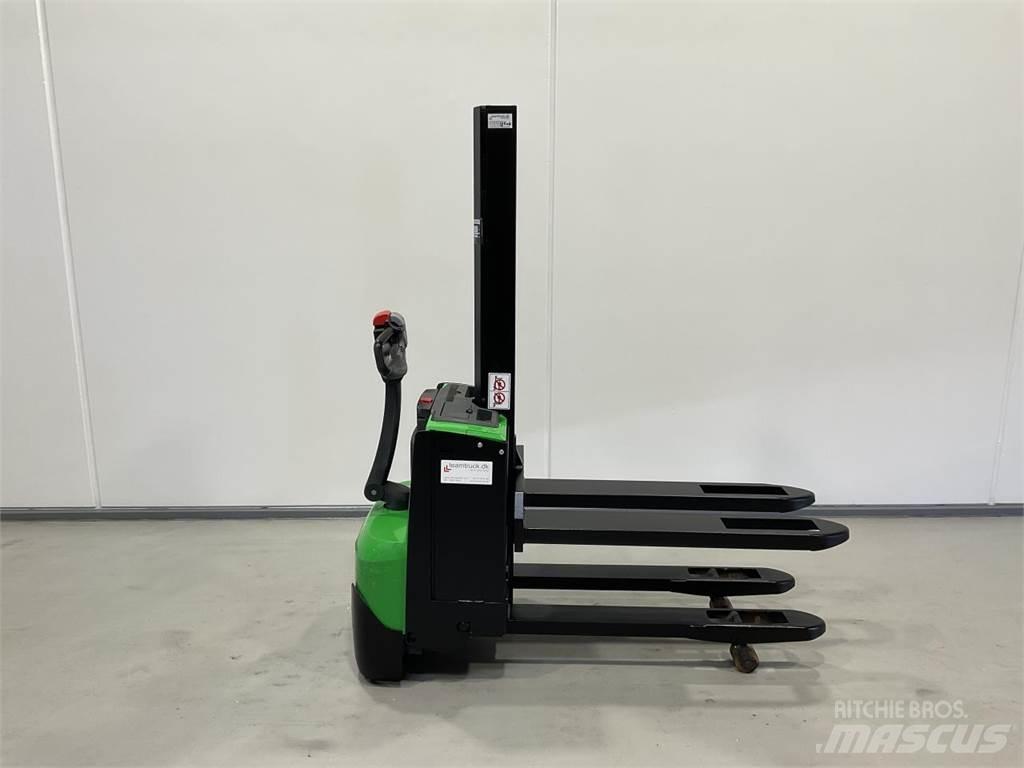 Cesab S208L شاحنات مناولة ذاتية الدفع