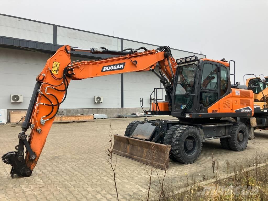 Doosan DX140W-7 حفارات بعجل