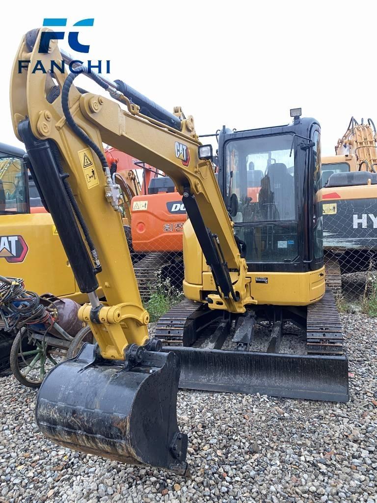 CAT 303E حفارات زحافة