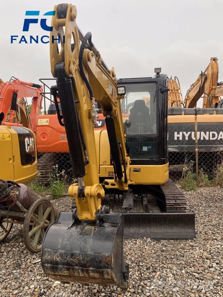 CAT 303E حفارات زحافة