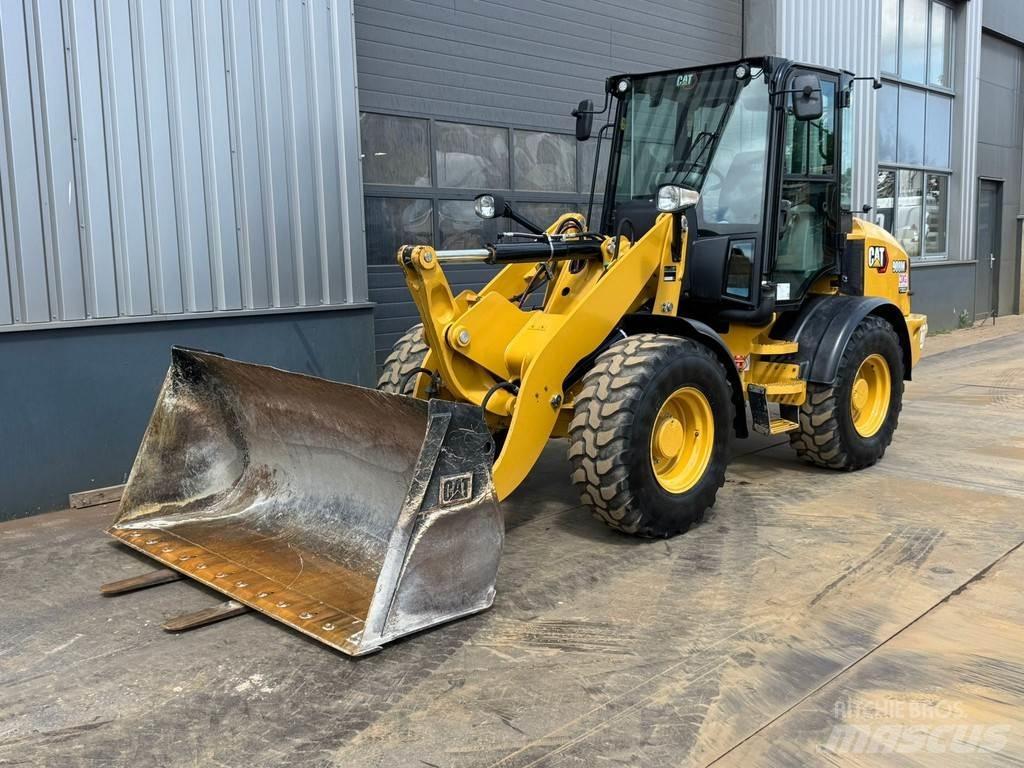 CAT 908M CE + EPA لوادر بعجل