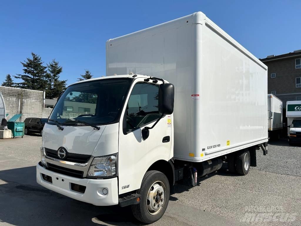 Hino 195 شاحنات نقل المشروبات