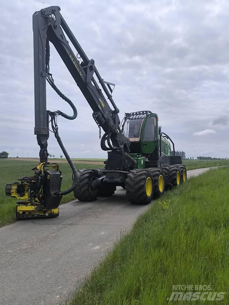 John Deere 1270 G حصادات