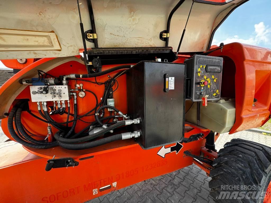 JLG 860SJ رافعات سلة تلسكوبية