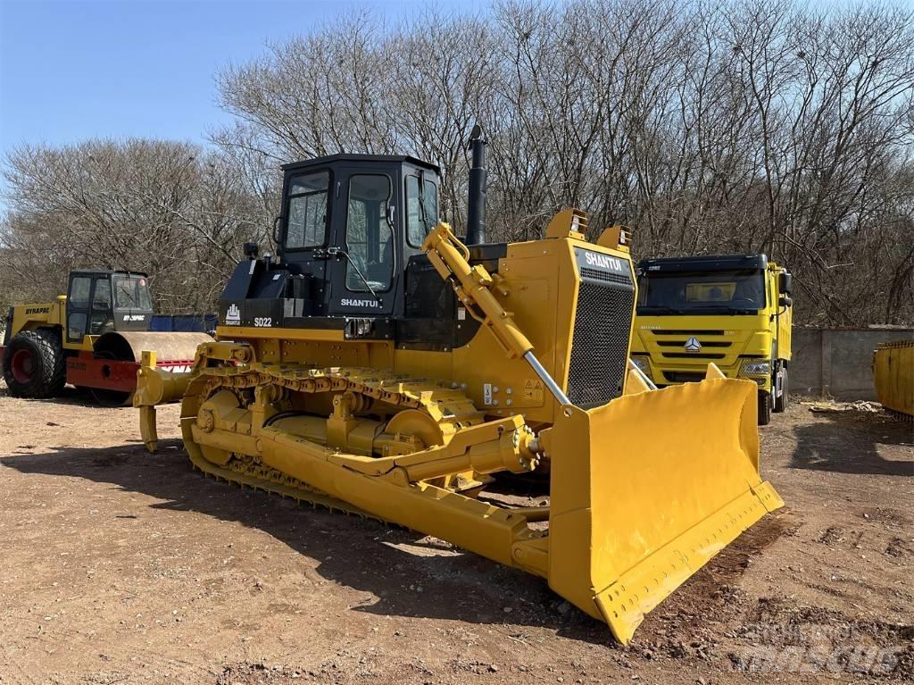 Shantui SD 22 بلدوزرات مجنزرة