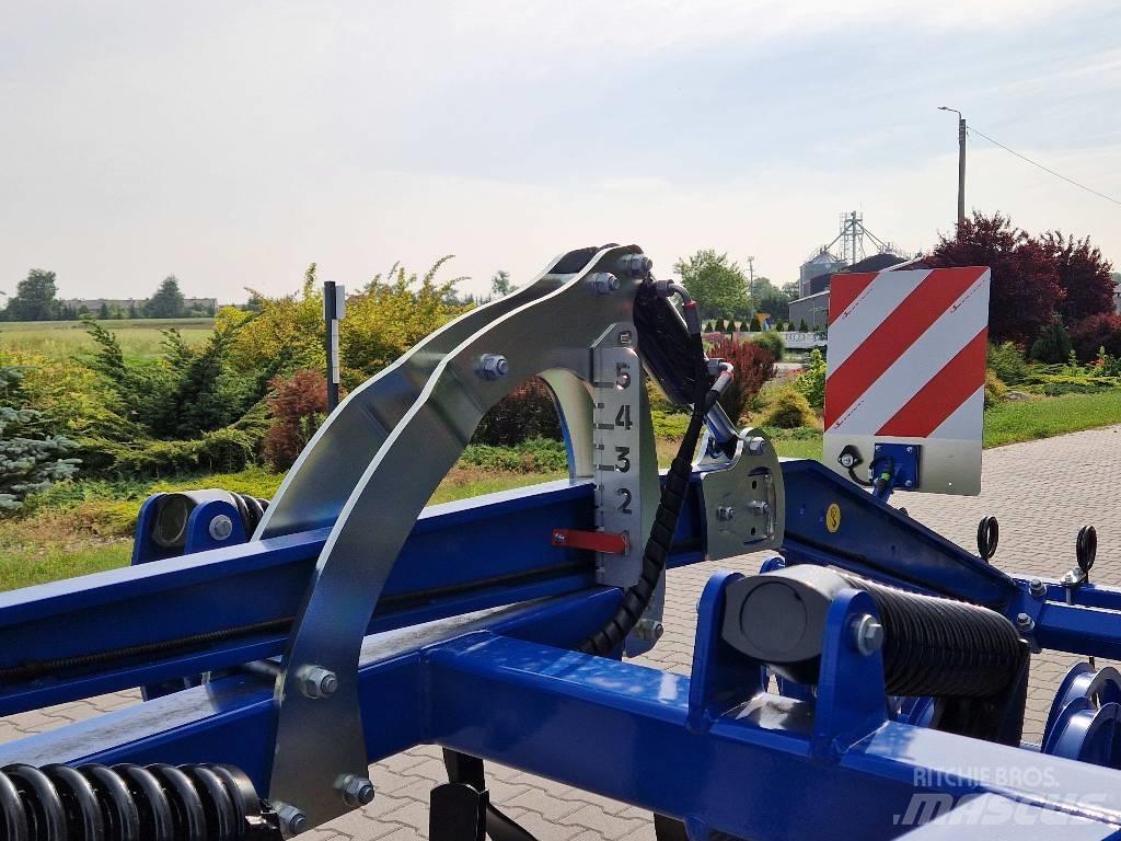 Köckerling Trio 300 زراعات