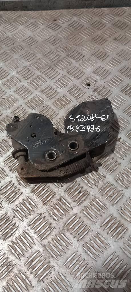 Scania 94 D.   1383496 كابينة والداخلية
