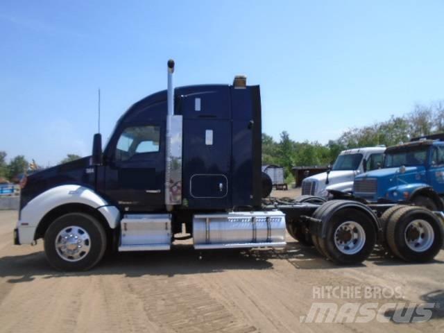 Kenworth T 880 وحدات الجر