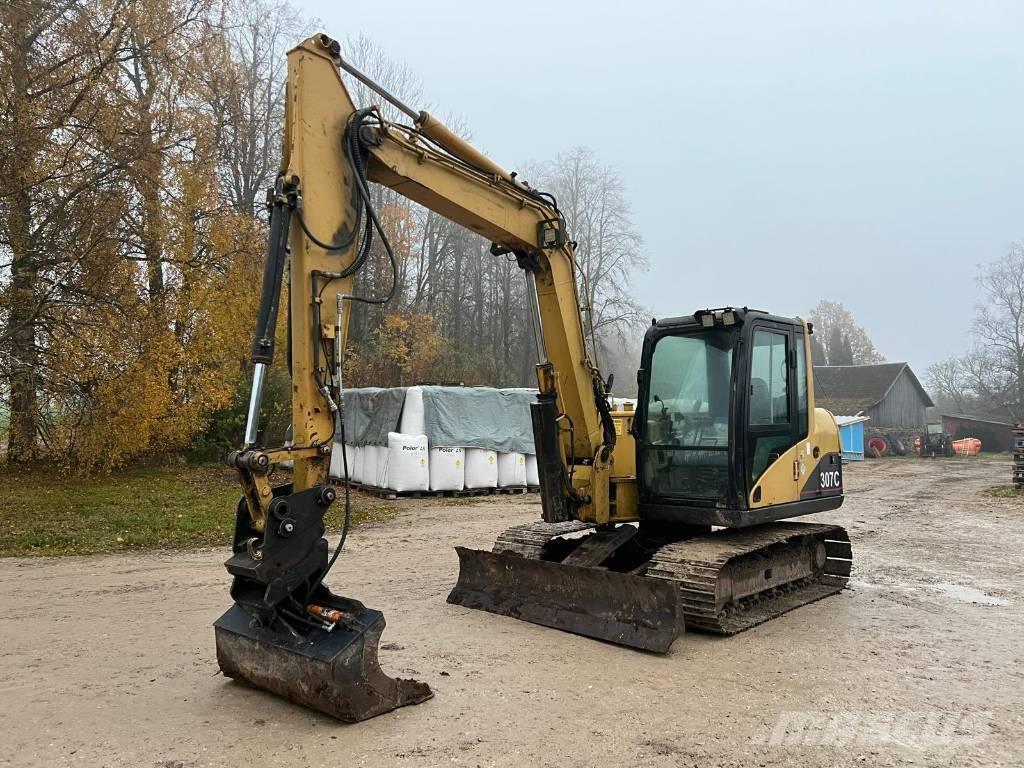CAT 307 C حفارات وسط 7 طن - 12 طن