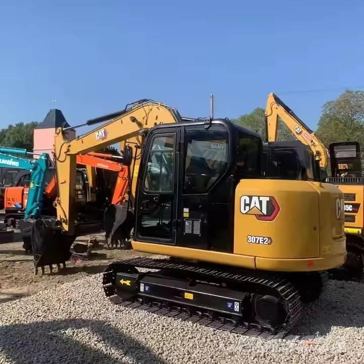 CAT 307 E2 حفارات زحافة