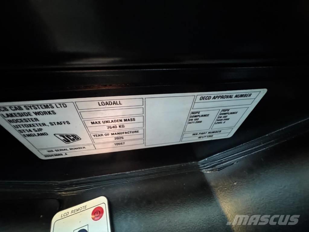 JCB 525-60 2025 مناولات متداخلة