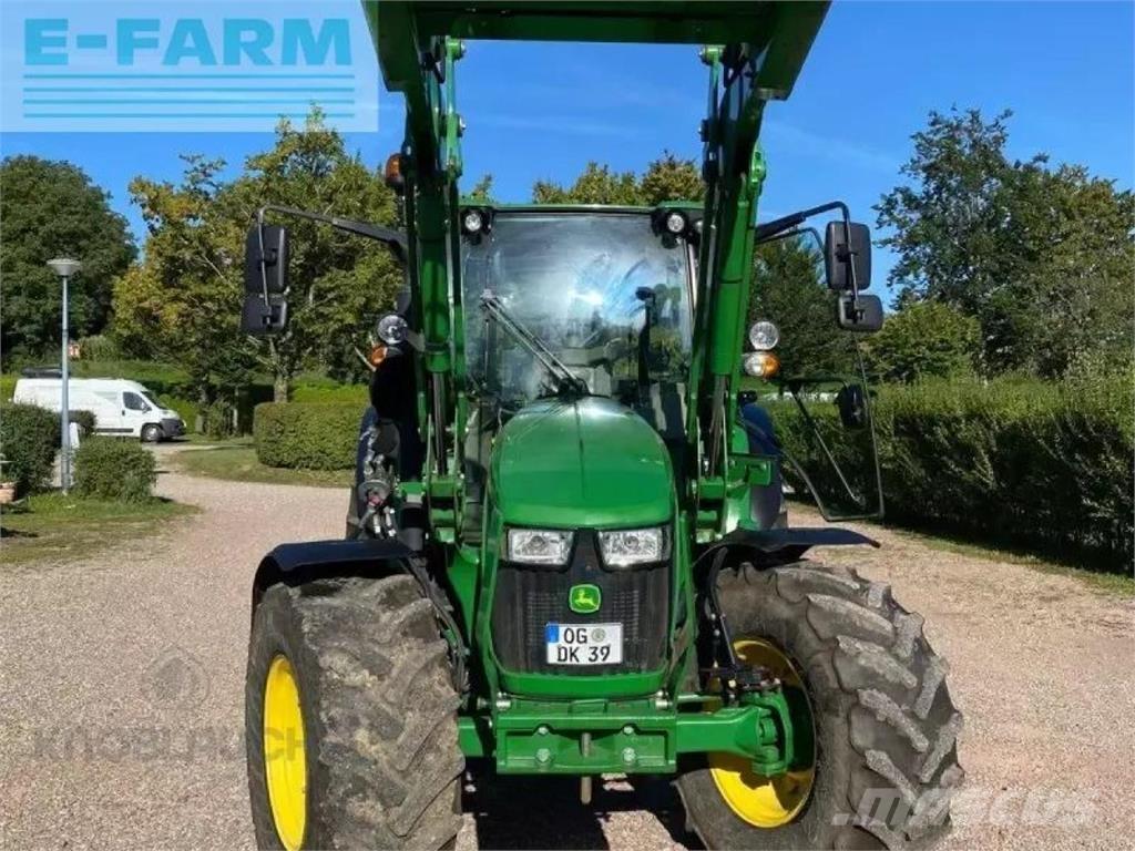 John Deere 5100r الجرارات