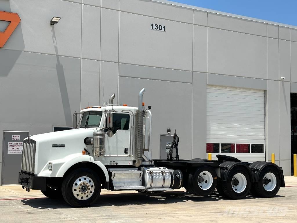 Kenworth T 800 وحدات الجر