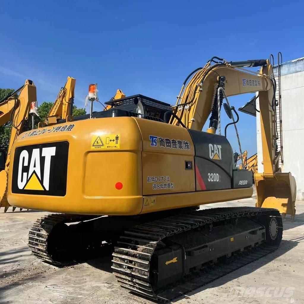 CAT 320d2 حفارات وسط 7 طن - 12 طن