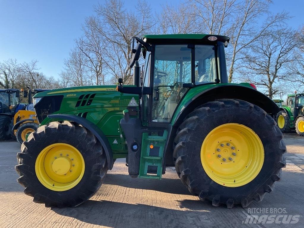 John Deere 6155 M الجرارات