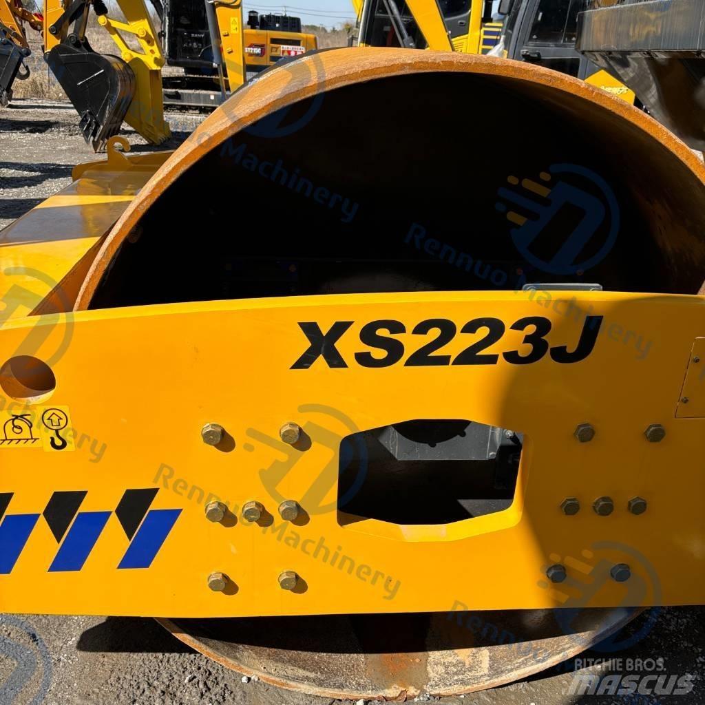 XCMG XS223J مداحل أحادية الأسطوانة