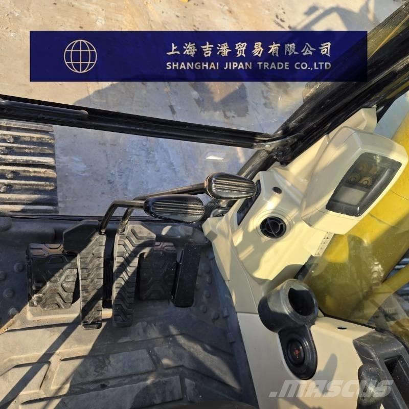 CAT 330 D حفارات زحافة