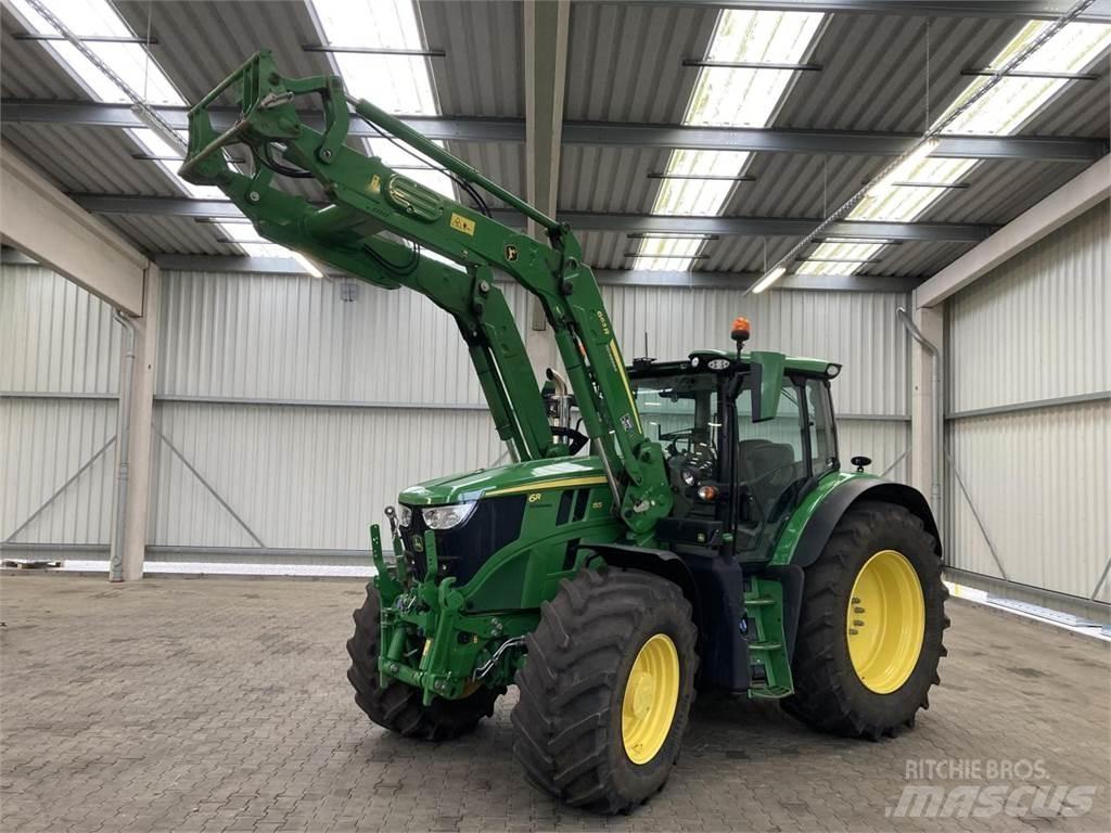 John Deere 6R 155 الجرارات