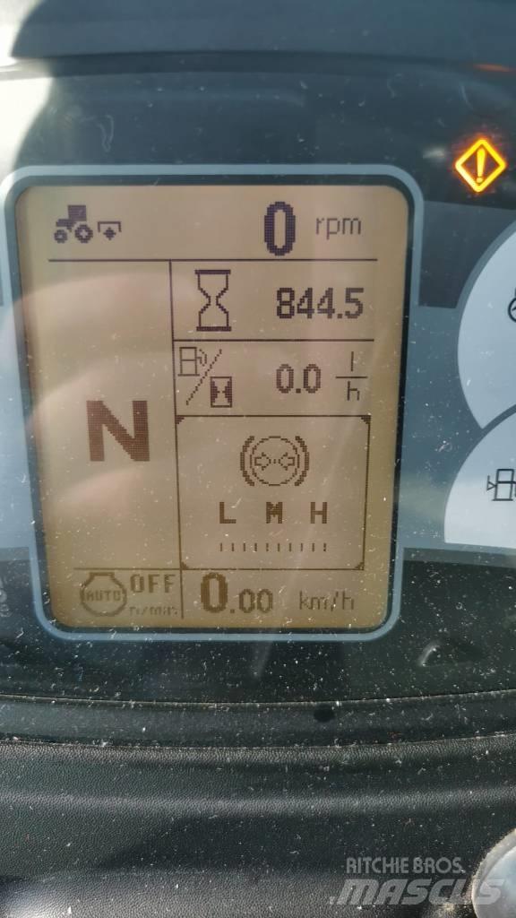 New Holland T5.105 الجرارات