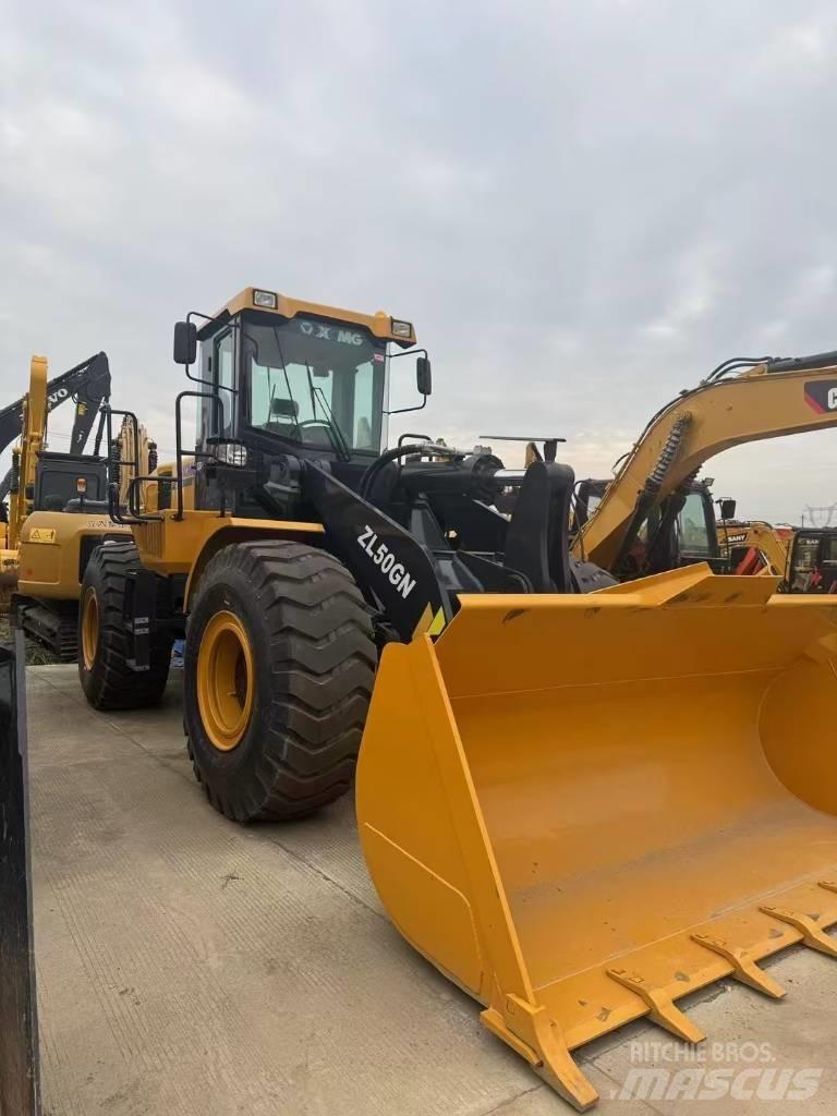 XCMG ZL 50 GN لوادر بعجل