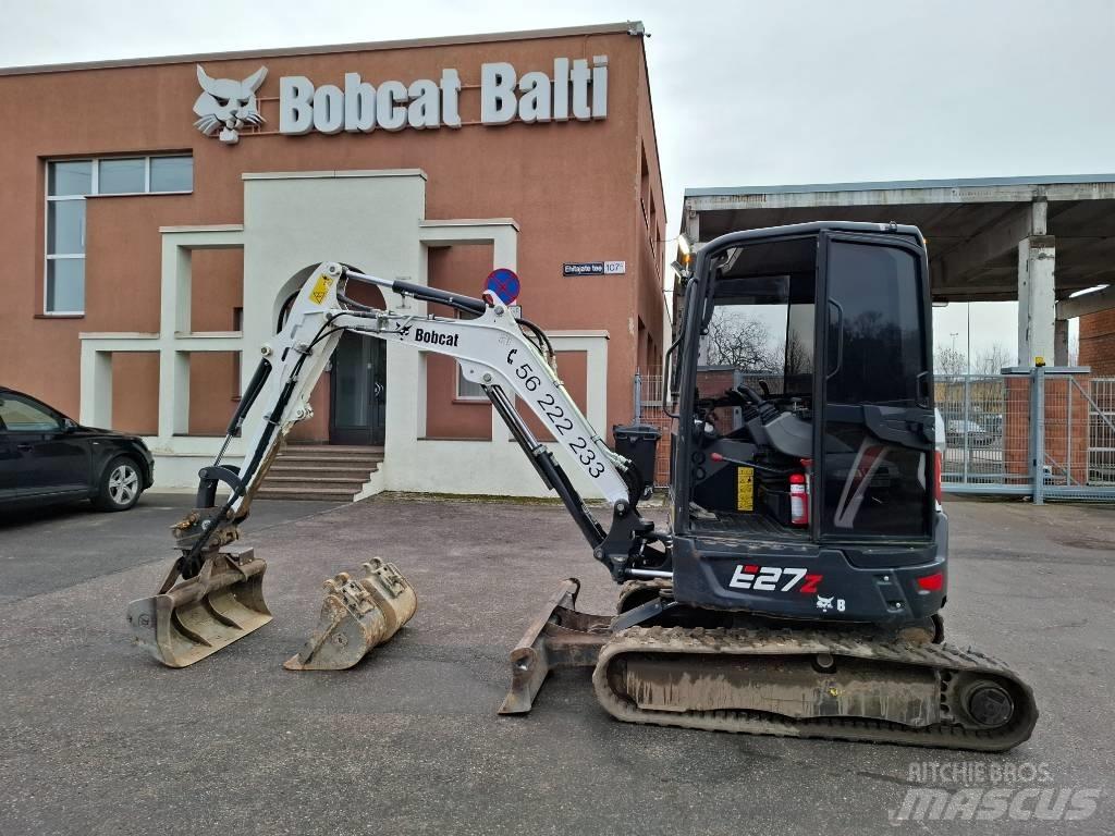Bobcat E 27 Z حفارات زحافة