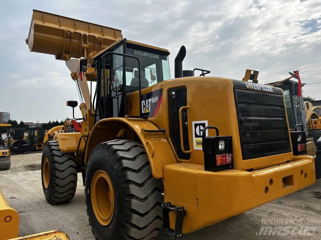 CAT 966H لوادر بعجل