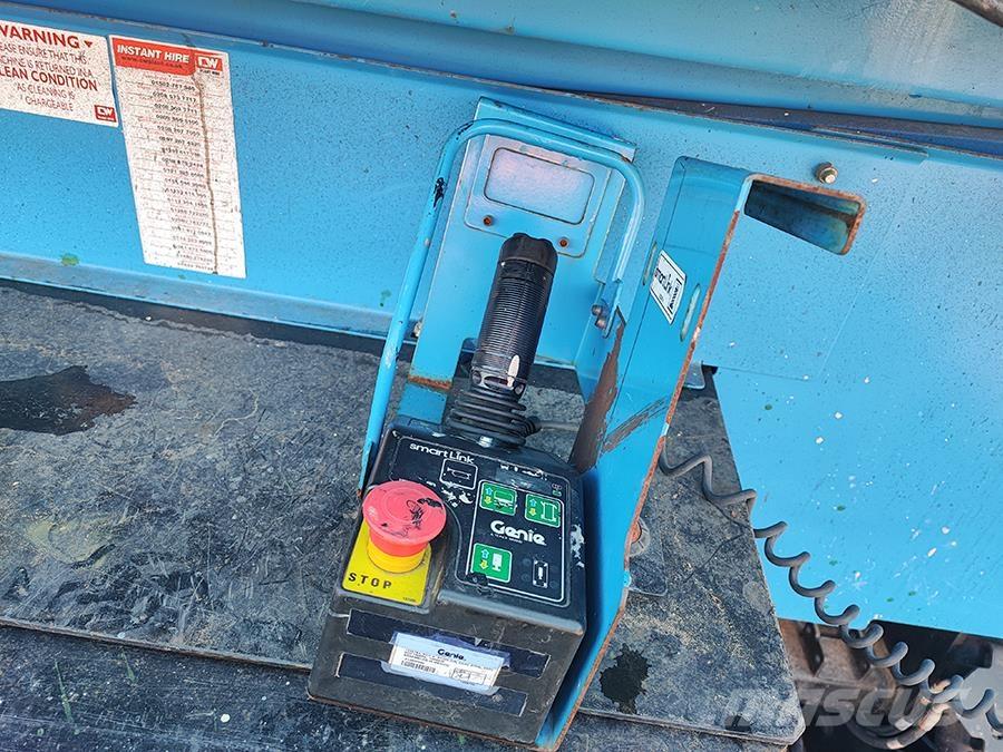 Genie GS-4069 DC رافعات مقصية الشكل