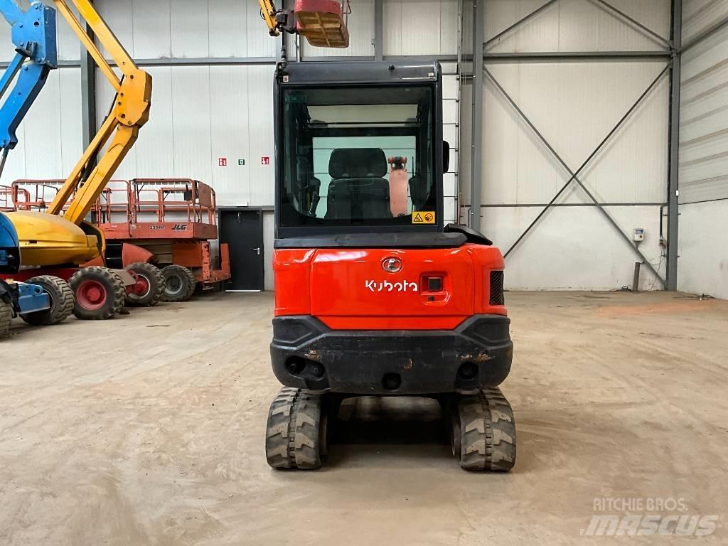 Kubota KX 027-4 حفارات صغيرة أقل من 7 طن (حفارات صغيرة)