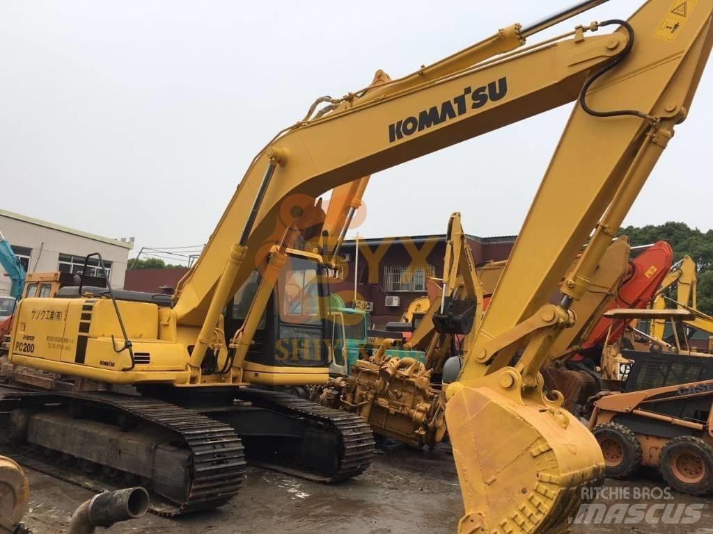 Komatsu PC 200 حفارات زحافة