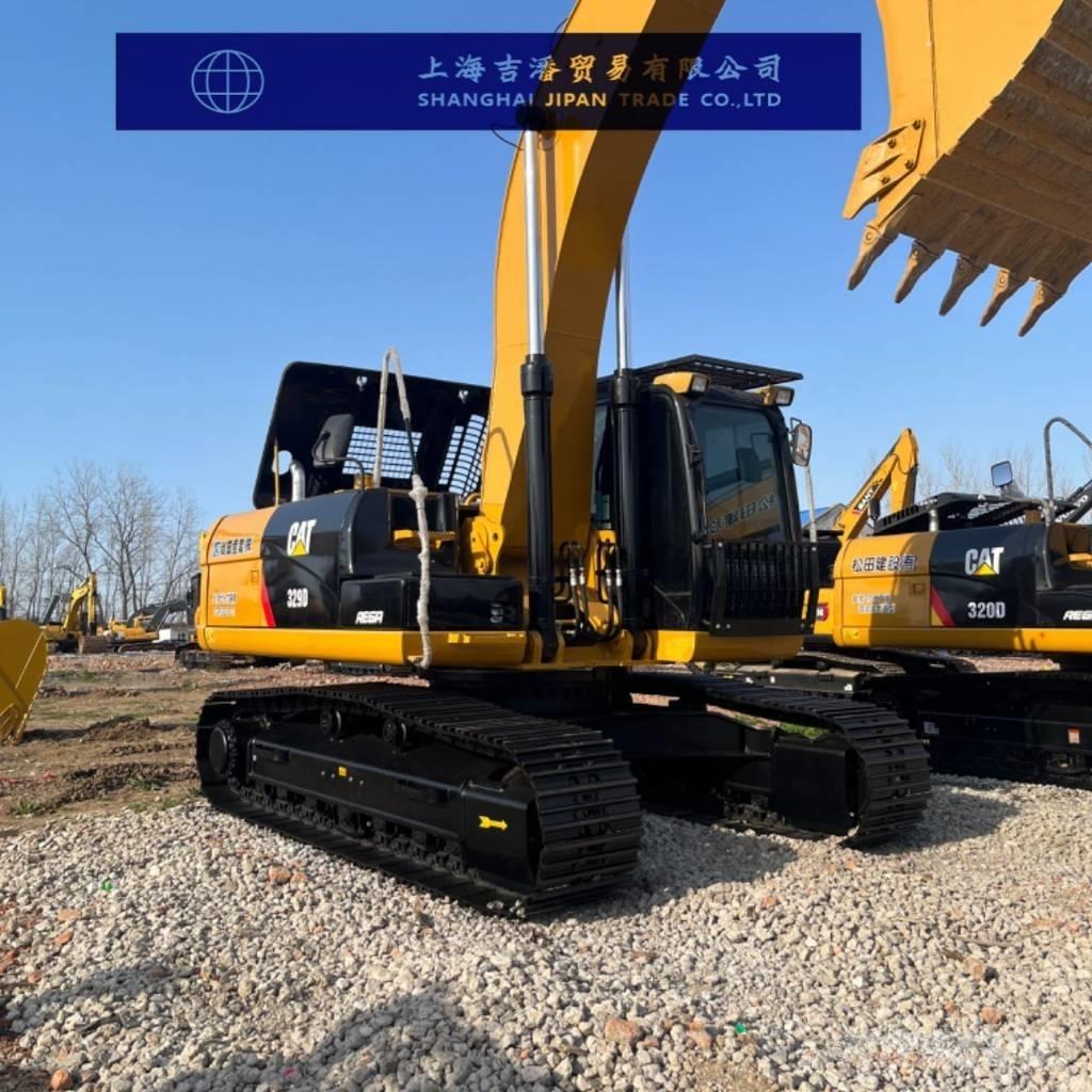 CAT 329 D حفارات زحافة