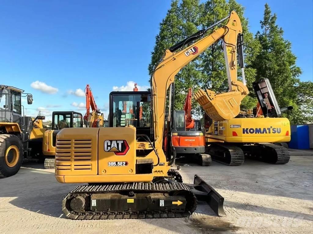 CAT 305.5E2 حفارات صغيرة أقل من 7 طن (حفارات صغيرة)