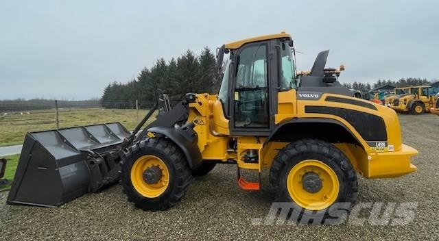 Volvo L45H لوادر بعجل