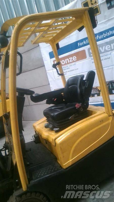 Hyster J1.6XNT شاحنات ذات رافعات شوكية تعمل بالكهرباء