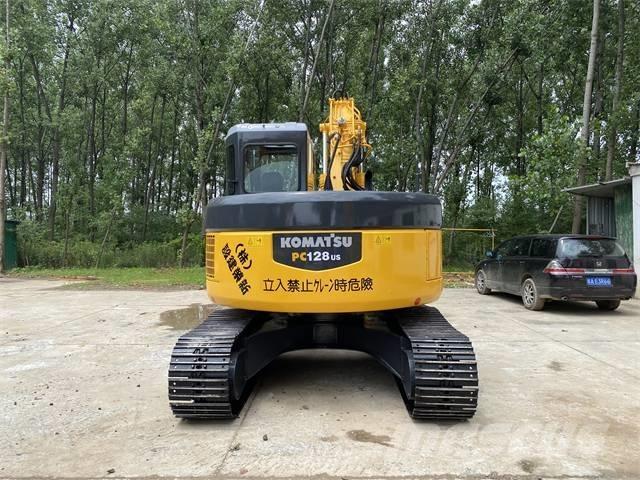 Komatsu PC 120-8 حفارات زحافة