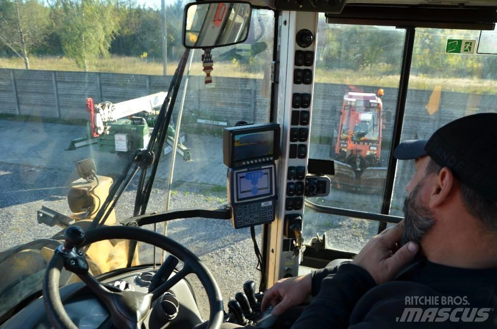 Volvo L 180 G لوادر بعجل
