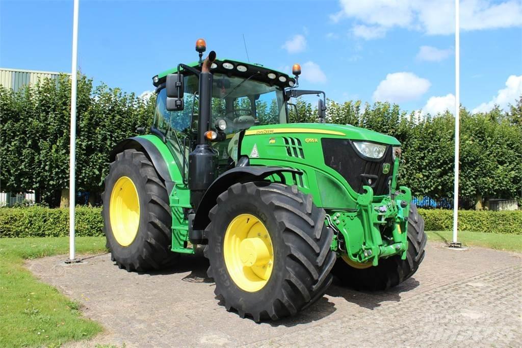 John Deere 6155R الجرارات