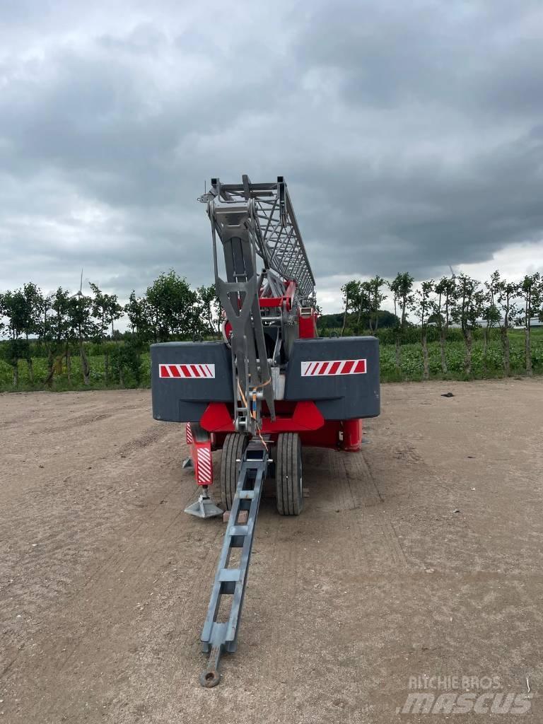 Terex CBR 28 Plus رافعات ذاتية الارتفاع